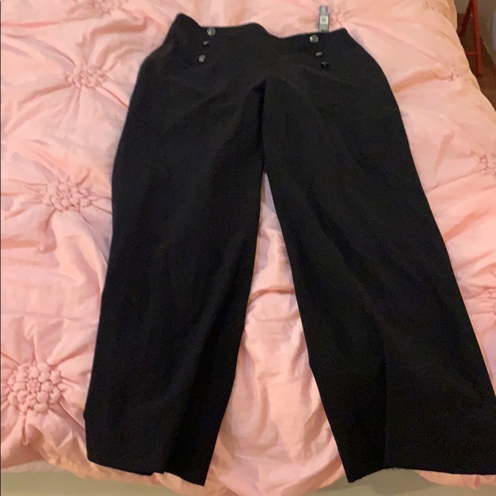 Tahari dressing black pants